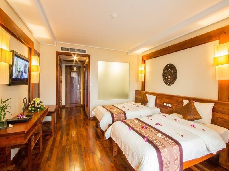 Royal Empire Premium Hotel Siem Reap Eksteriør billede