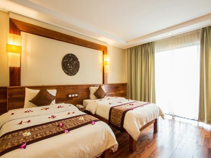 Royal Empire Premium Hotel Siem Reap Eksteriør billede