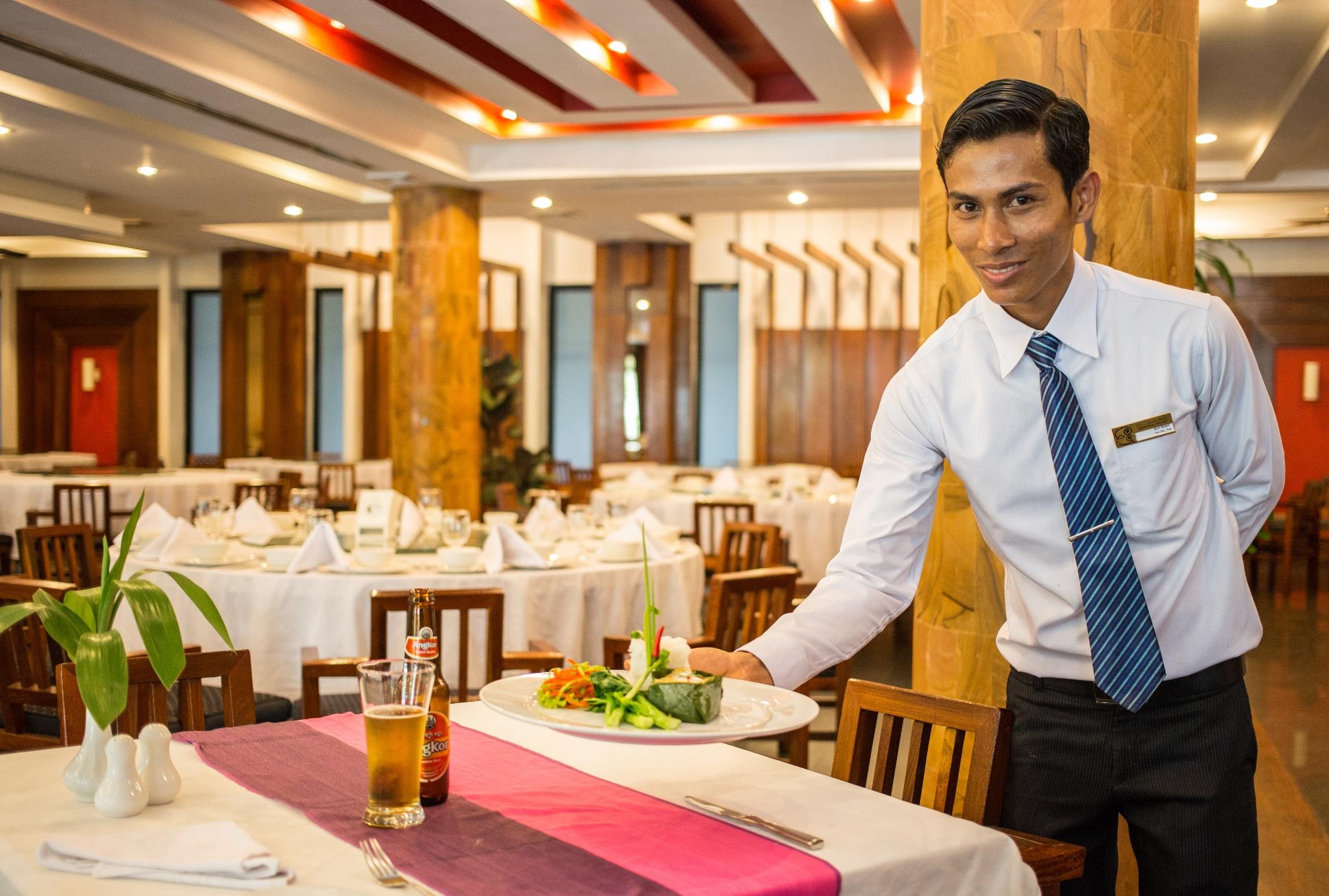 Royal Empire Premium Hotel Siem Reap Eksteriør billede