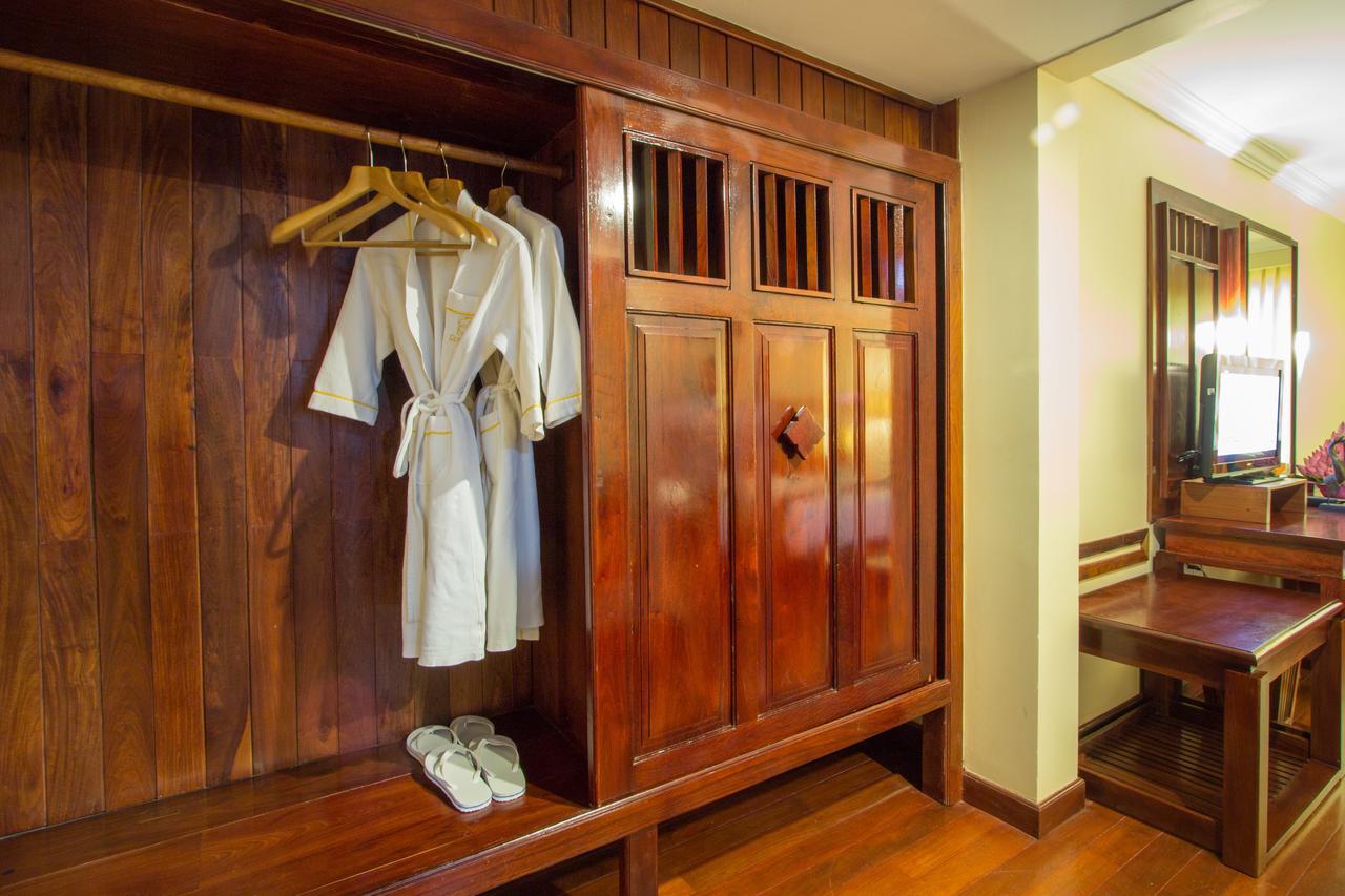 Royal Empire Premium Hotel Siem Reap Eksteriør billede