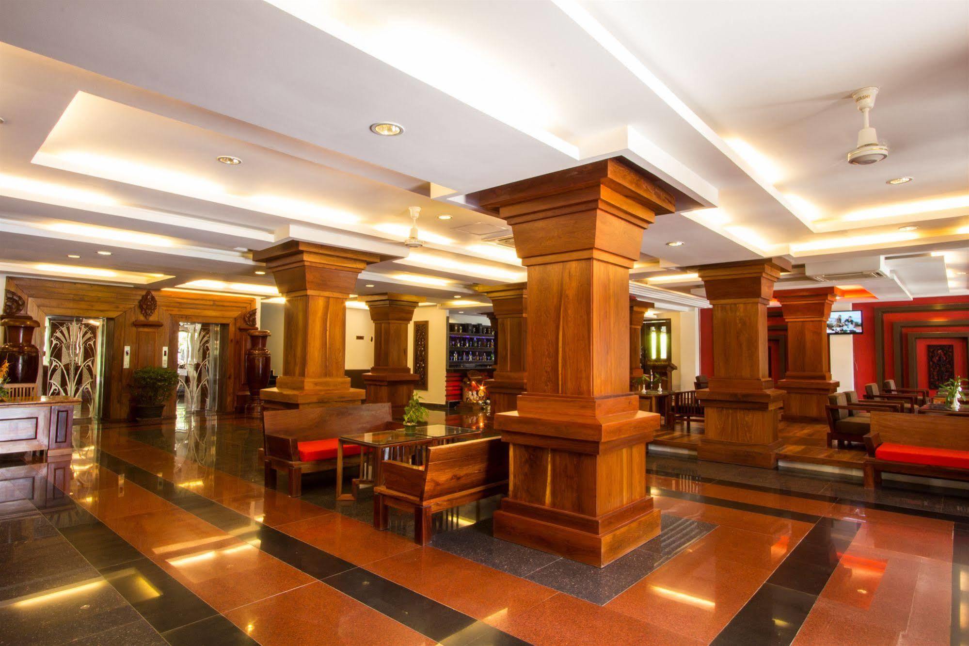 Royal Empire Premium Hotel Siem Reap Eksteriør billede